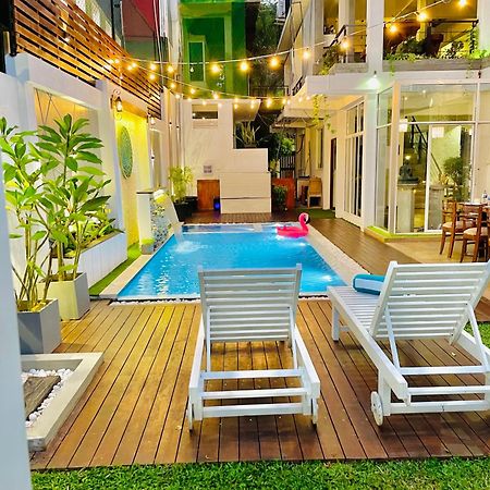 8 Plus Motels Negombo Eksteriør billede