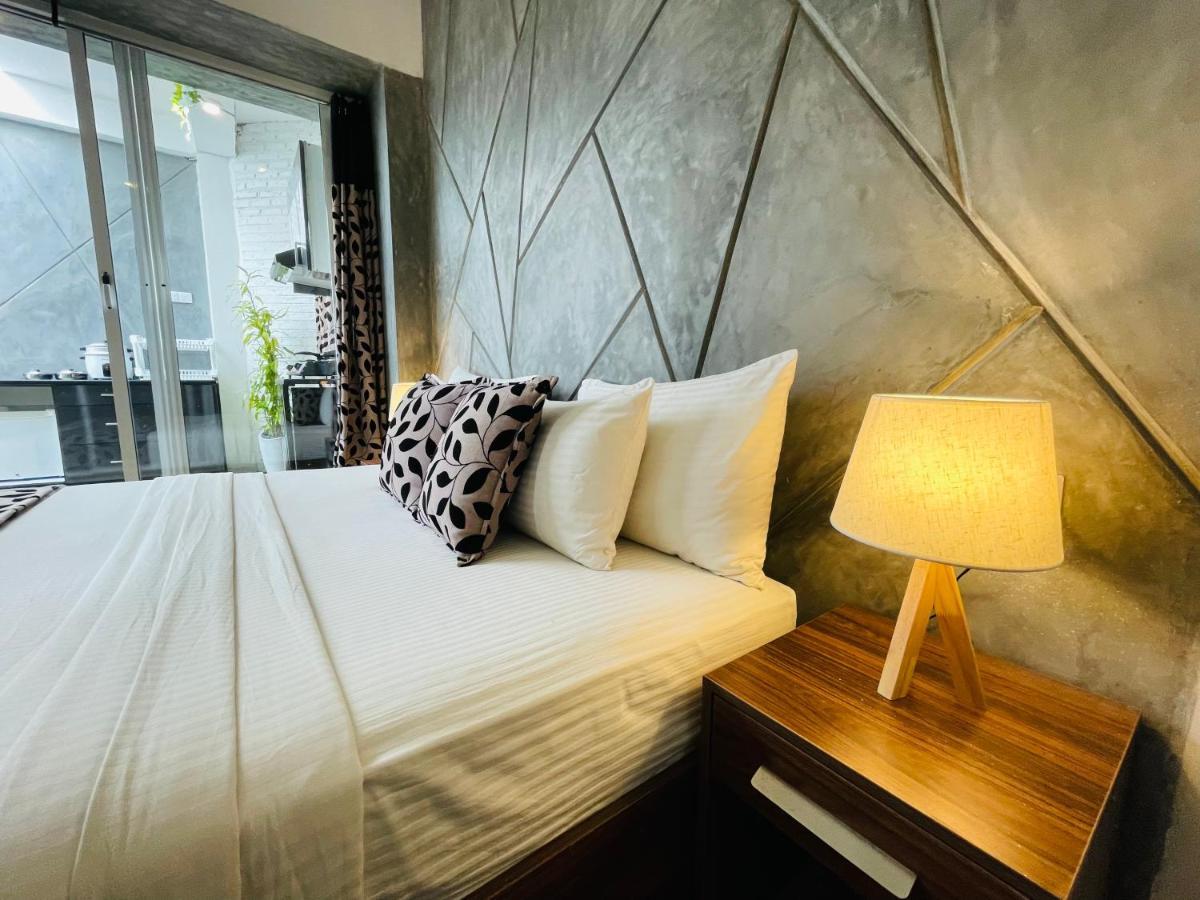 8 Plus Motels Negombo Eksteriør billede